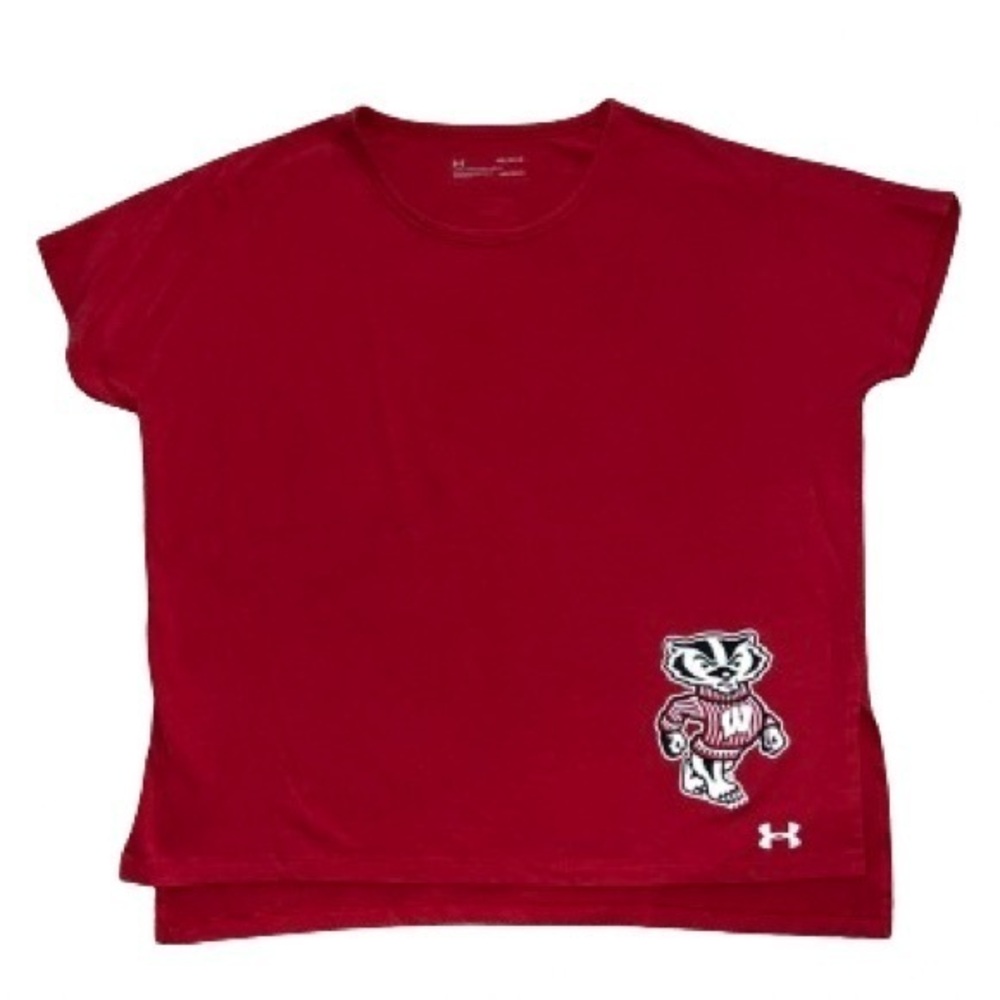 Under Armour Wisconsin Badgers red short sleeve T shirt size M